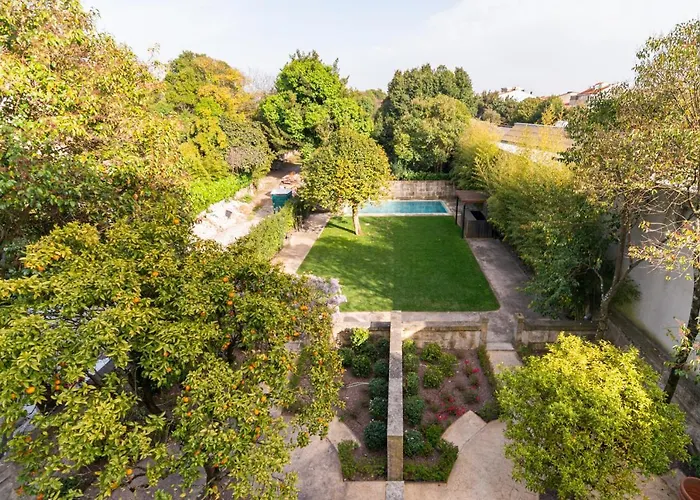 Marques Garden House By Olivia Penzion 3*