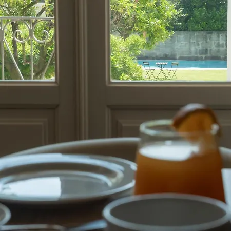 Marques Garden House By Olivia 3*