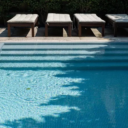 Marques Garden House By Olivia