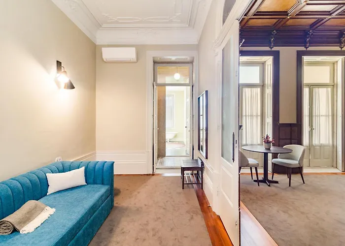 Marques Garden House By Olivia 3*