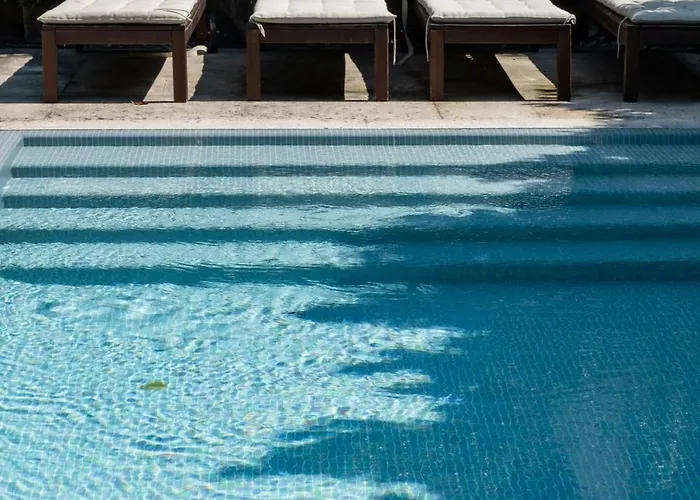 Marques Garden House By Olivia