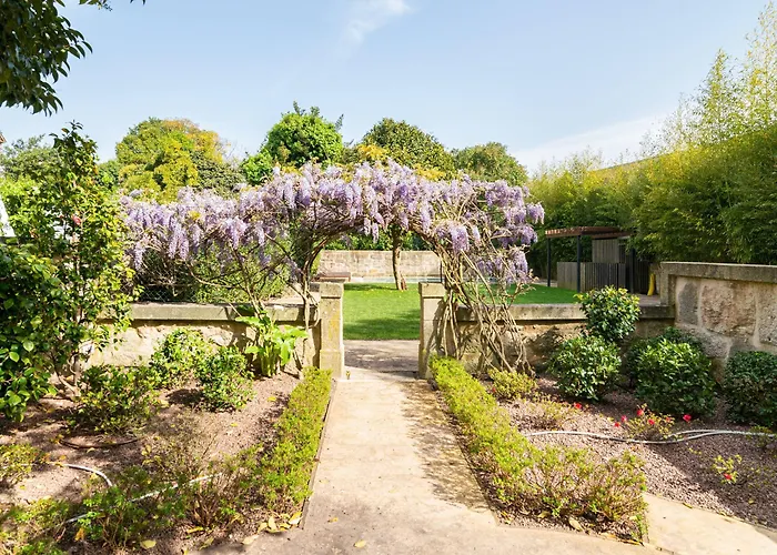 Gasthof Marques Garden House By Olivia 3*