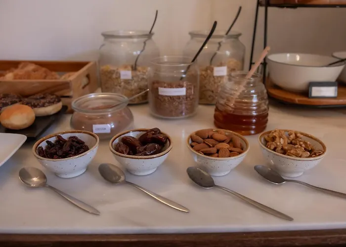 Marques Garden House By Olivia Guest house