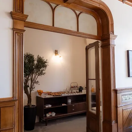 Marques Garden House By Olivia