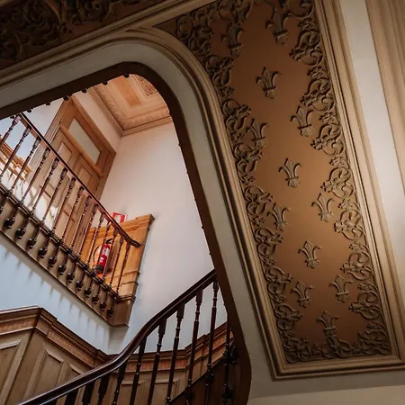 Πανσιόν Marques Garden House By Olivia 3*